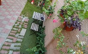 FLH - Apartament Mai cu aromă de cafea și ceai